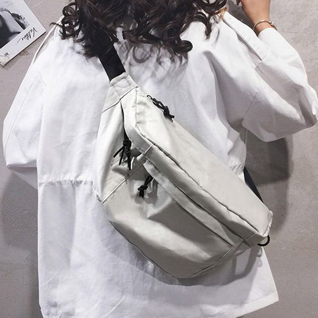 활동적인 캐주얼 라이프스타일 면힙색 슬링백