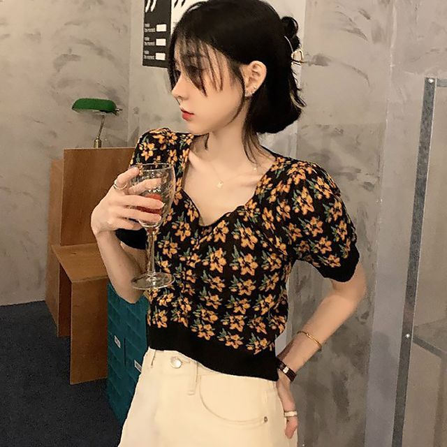 브이넥 플라워 하트넥 여리여리 크롭 반팔 가디건