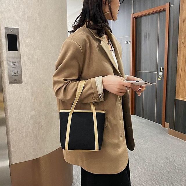 모모 캔버스 토트백 블랙 캔버스가방