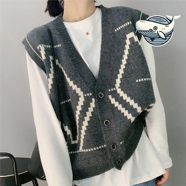 가벼운 브이넥 조끼 봄철 데일리룩 캐주얼