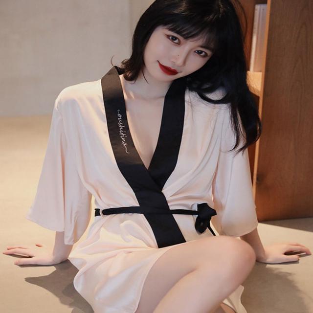 여자 실크 로브 골프가운 레터링 포인트 샤워가운