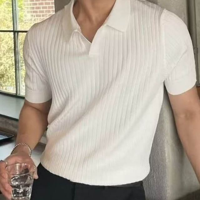 남성 브이넥 니트 반팔