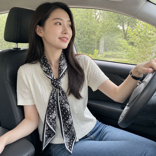 플라워 리본 패턴 반다나 스카프 흑백 캐슈 롱 목도리