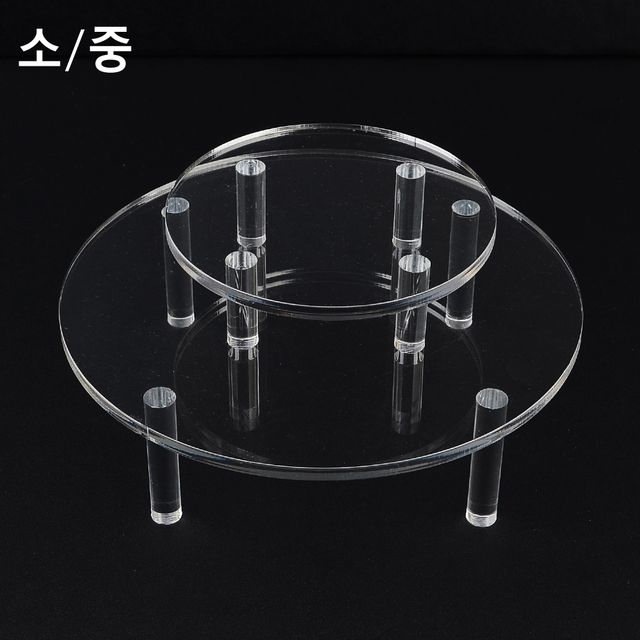 원형 테이블 아크릴 진열대 중