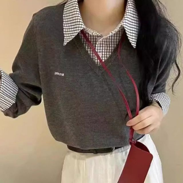 여성 페이크 레이어드 카라 셔츠 조끼 1P 간절기 얇은 티셔츠 오피스룩