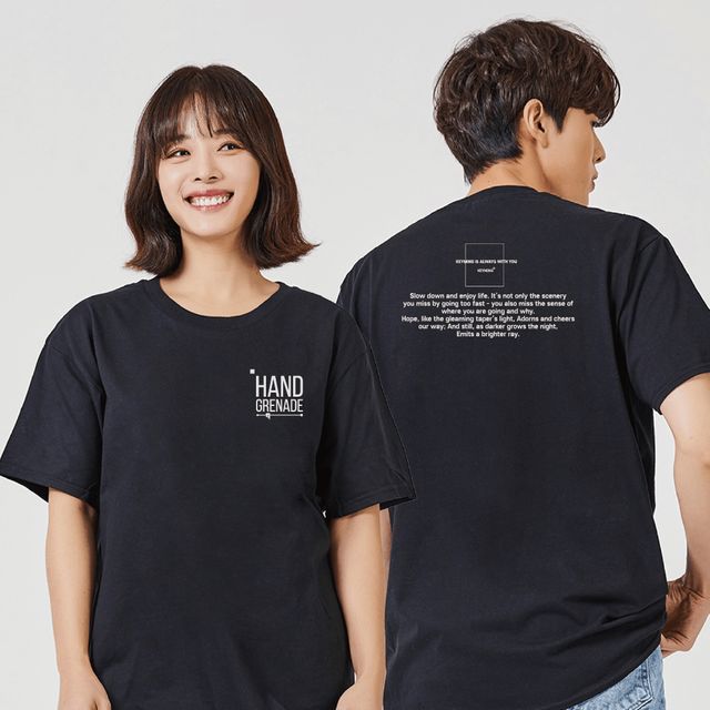 키밍 수류탄 봄티셔츠 루즈핏 - 유니크한 밀리터리 그래픽 디자인
