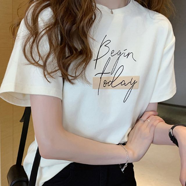 여성 이너 레터링 심플 라운드 청바지 흰색반팔티