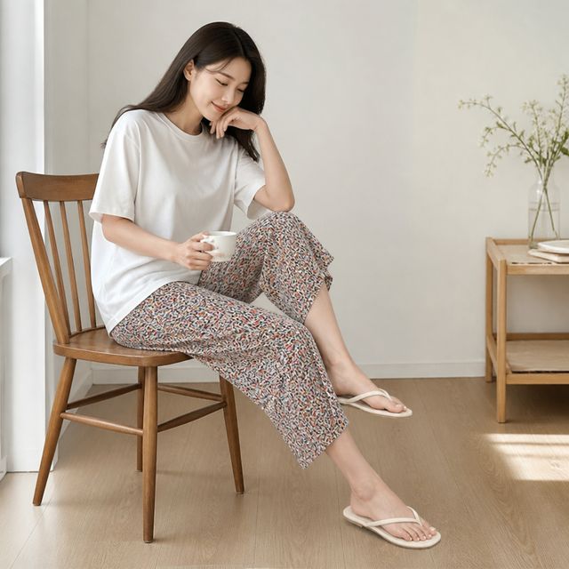 여성 여름 8부 팬츠 냉감 바지 쿨링 루즈핏 꽃무늬 몸빼 고무줄바지 촌캉스룩