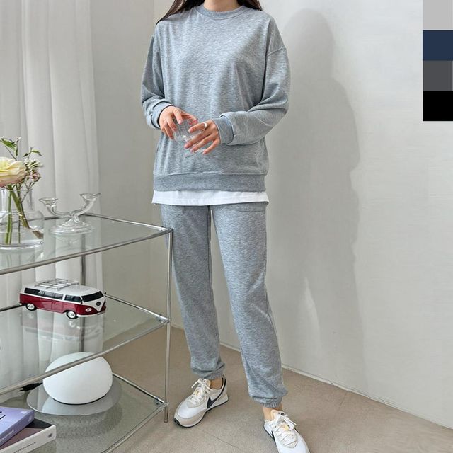 GAA V810V70SET 여성맨투맨죠거트레이닝