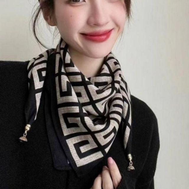 스카프 머플러 여성 자석 데일리 목걸이 봄 쁘띠 패턴