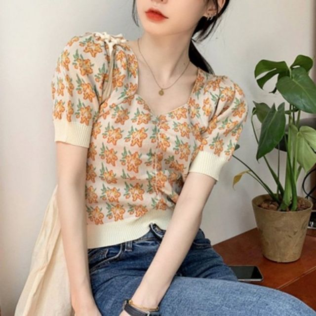 브이넥 크롭 빅사이즈 반팔 티셔츠 여름 데일리룩