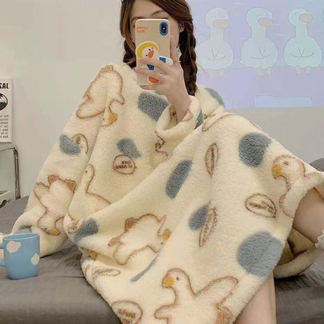 여성 극세사 원피스 수면 잠옷 오리 1P 겨울 홈웨어