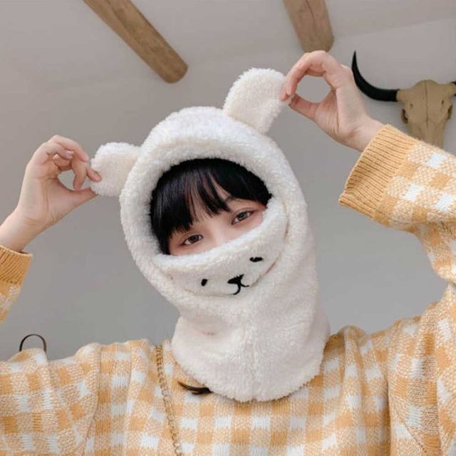 여자 넥워머 모자 일체형 20대 30대 여행 패션 코디