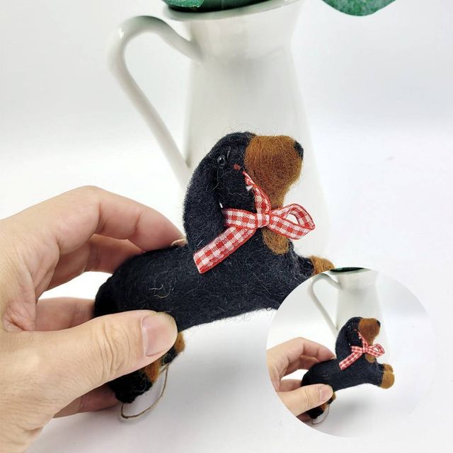 인도산 WOOL 핸드메이드 키링 닥스훈트 소품 모양