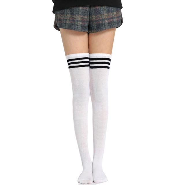 오버니삭스 3선 화이트색상