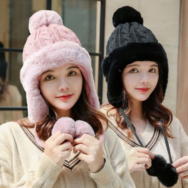 꽈배기 비니 여자 귀달이 방울 인조퍼 겨울모자