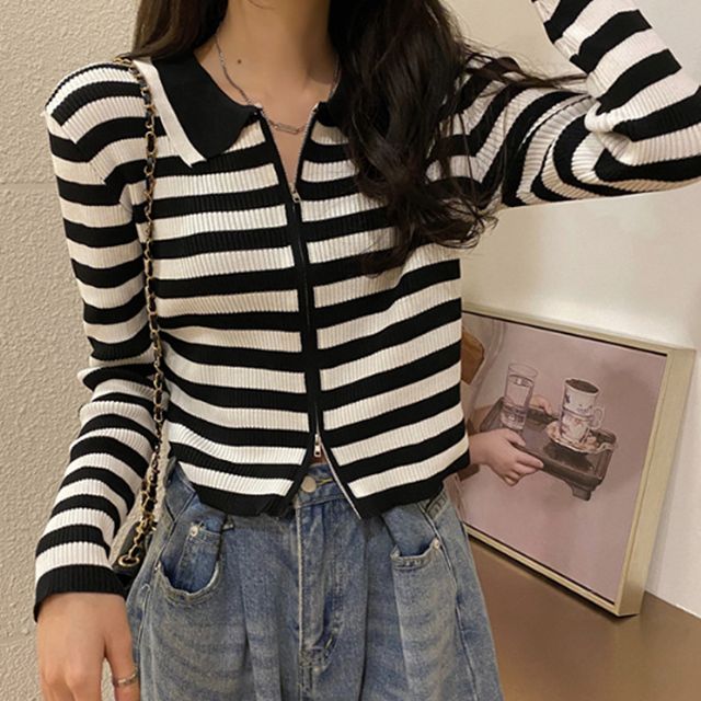 블랙 화이트 줄무늬 집업 카라 긴팔티 여대생 데일리