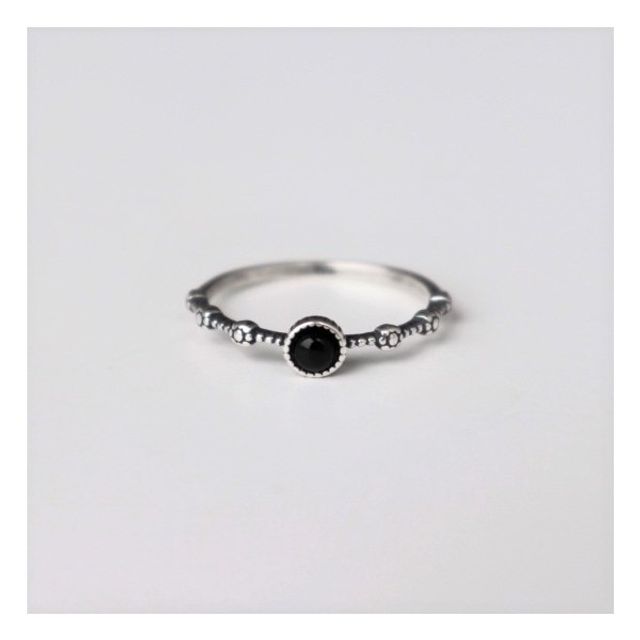 (Silver925) Flower dot onyx ring