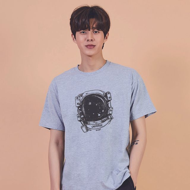 키밍 우주 Universe 여름 반팔티