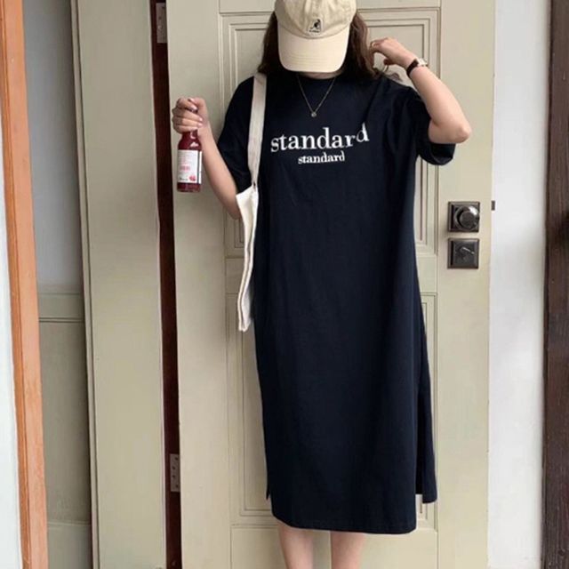 영문 레터링 라운드 여성 베이직 캐주얼 원피스 데일리룩