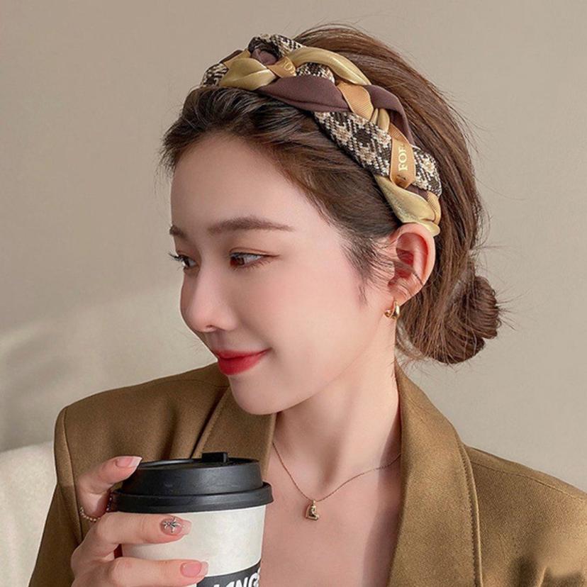 여성 스트릿 패션 꼬임 헤어밴드 - 예쁜 머리띠
