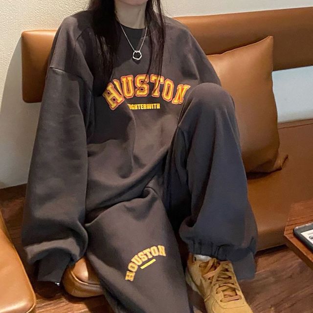 스포티 프린팅 레터링 여성 기모 상하셋업 트레이닝복 - 편안한 홈웨어