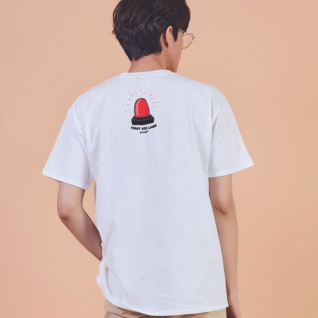 키밍 구급등 빈티지 반팔티 - 유니크한 여름 포인트 아이템