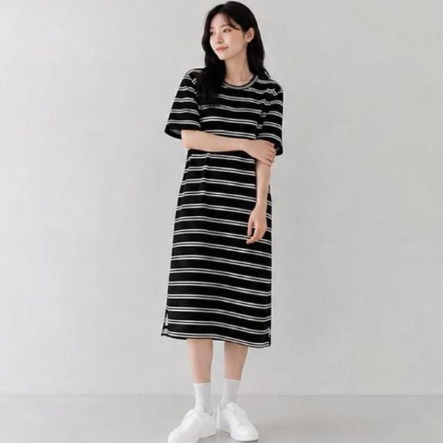 캐주얼 단가라 캐주얼원피스 반팔스커트 자연스러운 핏 줄무늬 원피스