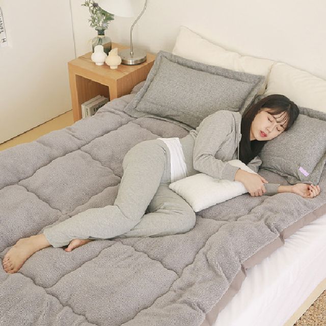 J리빙 사계절 양면 토퍼 킹 - 양면 사용 가능한 대형 토퍼
