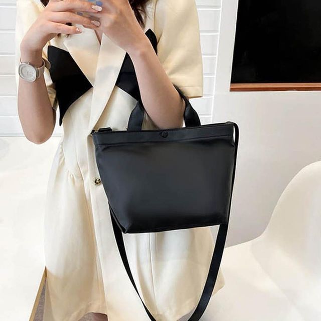 가방 데일리 여성 토트백 무지 크로스백 무난 디자인 여성가방