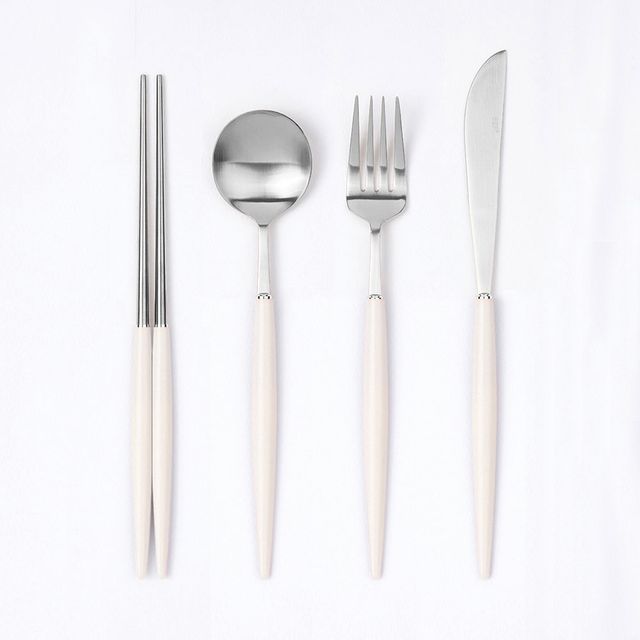 보겐 에펠 샤틴 화이트 디너 스푼 숟가락 수저 식기