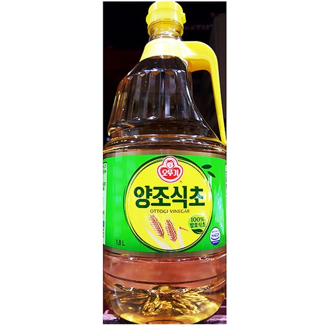식재료 양조식초 오뚜기 1.8L - 깨끗한 맛의 요리 필수 발효 식초