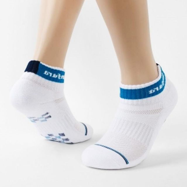 인파라 블루라인 직각 남성 스포츠양말 - 깔끔한 디자인과 기능성