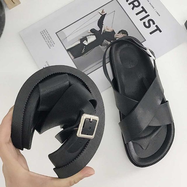 발편한 캐주얼 스트랩 샌들 휴가 여행 비치 스타일