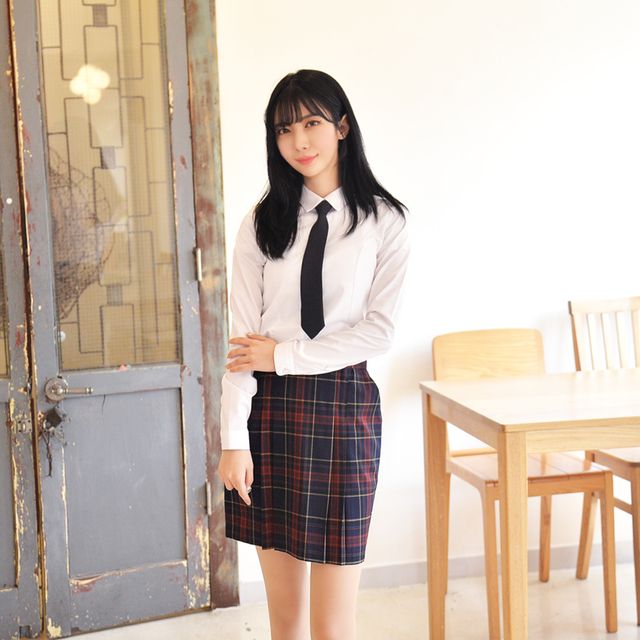 교복몰 라인 예쁜 레드네이비체크 교복치마 학생복