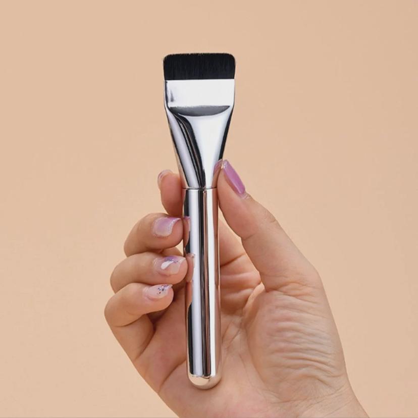 납작 파운데이션 브러쉬 - 선크림 팩트 겸용 메이크업 붓