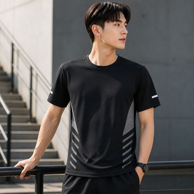 남성 여름 반팔티 등산 운동복 냉감 기능성 티셔츠 아이스 쿨링웨어