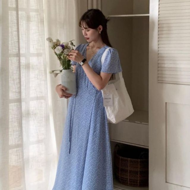 여성 러블리 랩 스타일 브이넥 플라워 반팔 롱 원피스