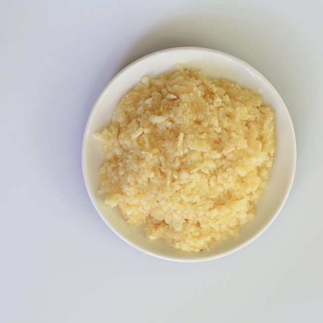 국내산 다진마늘 1kg - 신선한 갈아넣은 마늘, 요리 필수 재료