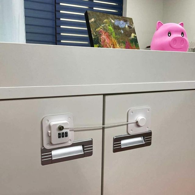 서랍 잠금장치 화이트 번호키 시건장치 간편 설치 보안용품