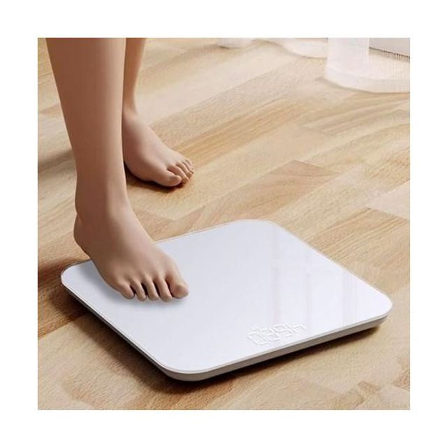 인테리어 화이트 유리 체중계 디자인 디지털 LED 강화 퓨어