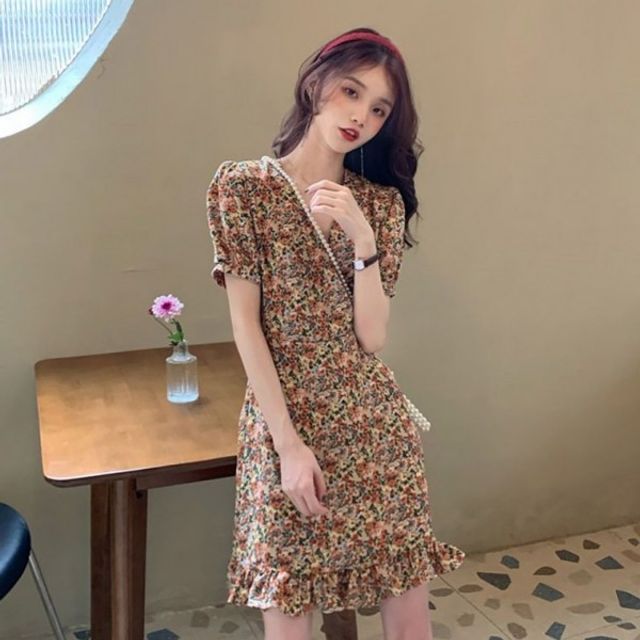 여름 베이지 미니원피스 꽃무늬 반팔 디자인