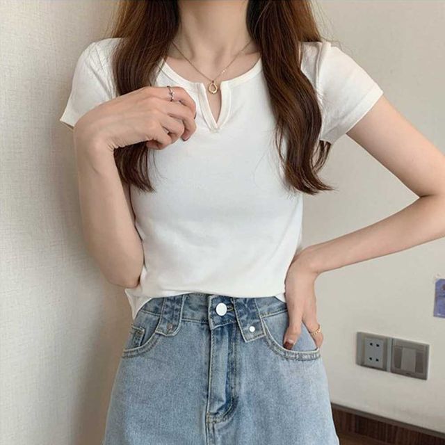 여자 청바지 코디 데일리 무지 기본 반팔 트임 티셔츠