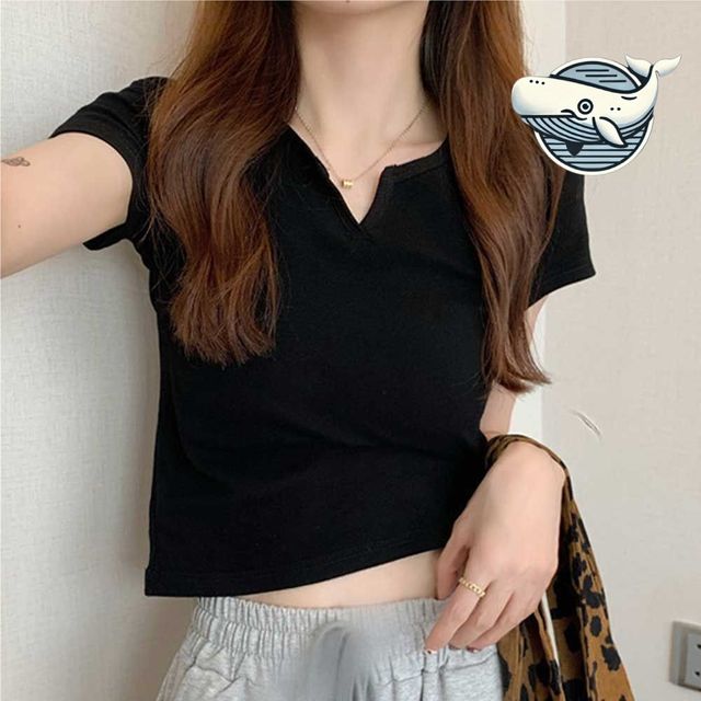 여성 브이넥 슬림핏 크롭티셔츠 기본 블랙 면