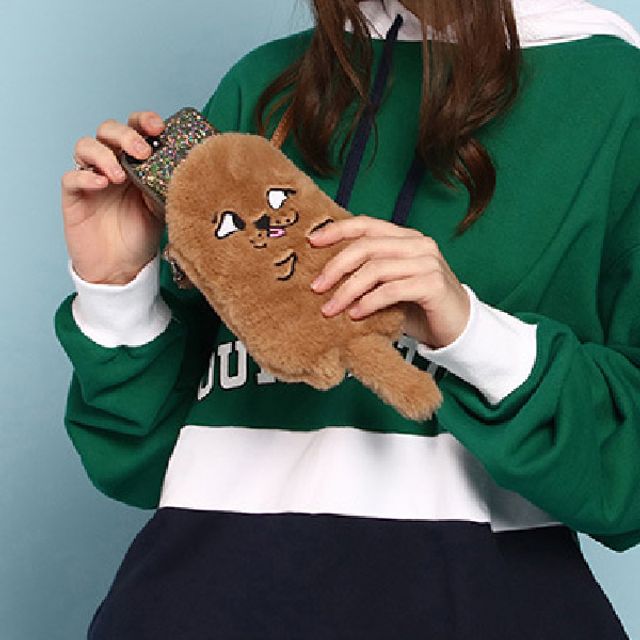 동물 포근한 핸드폰가방 - 부드러운 소재의 크로스백 스타일 휴대폰 케이스