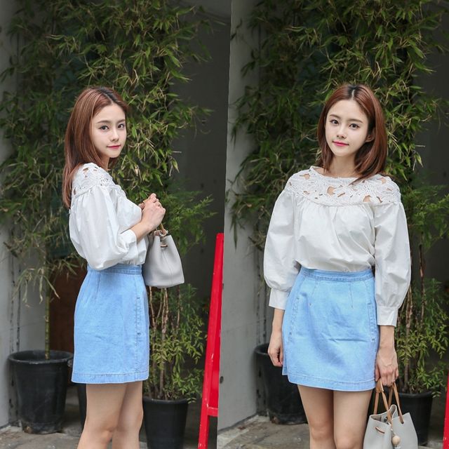 A라인 데님스커트 - 클래식한 핏과 다리 라인 보정 효과