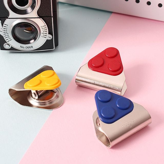 자석 집게 45mm 3개입 색상랜덤 자석홀더 마그네틱클립 - 이미지 1