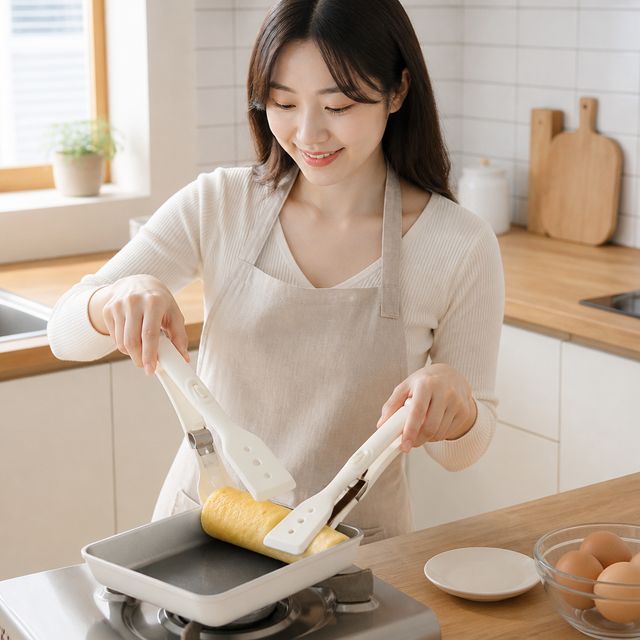 실리콘 양면 집게형 계란말이 조리도구 주방용품 - 이미지 1